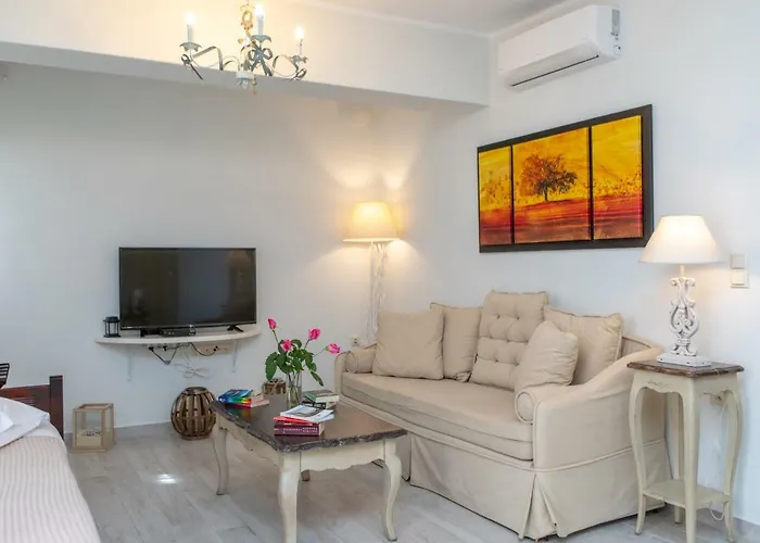 Naxos Illusion Nikos Verikokos