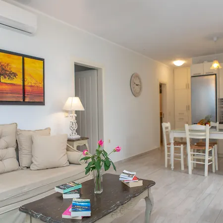 Apartman Naxos Illusion Nikos Verikokos *