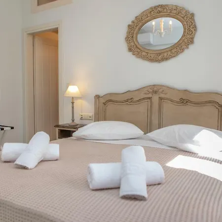 Naxos Illusion Nikos Verikokos Naxos City